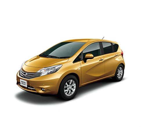 Nissan - Per quanto riguarda, invece, la Nissan Note siamo di fronte ad un restyling completo della carrozzeria. width=