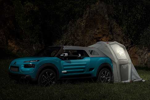 Citroen - Citroen, al Salone dell’Automobile di Francoforte, ha presentato in anteprima mondiale la concept car Cactus M width=