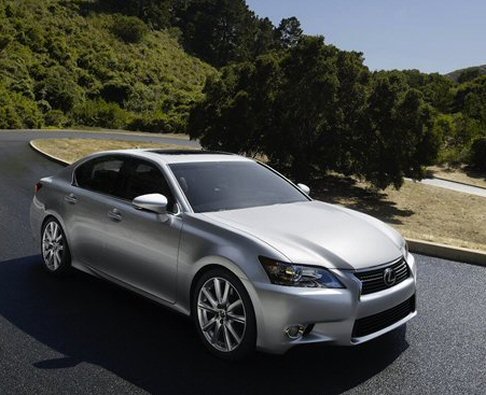 lexus - Lexus Gs profilo anteriore width=