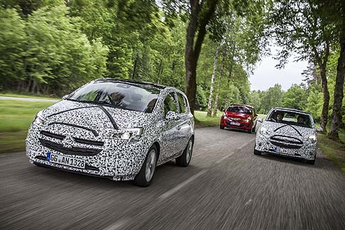 Opel - La nuova Opel Corsa, giunta alla quinta versione, adotterà il propulsore a benzina 1.0 ECOTEC di nuova generazione, abbinato al nuovo cambio manuale a sei velocità, e vanterà un nuovo telaio e uno sterzo dall’impostazione eccellente.  width=