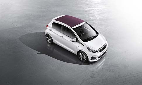 Peugeot - La gamma si compone di tre gruppi motopropulsori da 3 cilindri: 1.0 VTi 68 CV con cambio manuale 5 rapporti; 1.0 VTi da 68 CV e nuovo motore PureTech 1.2 VTi da 82 CV con cambio manuale 5 rapporti.  width=