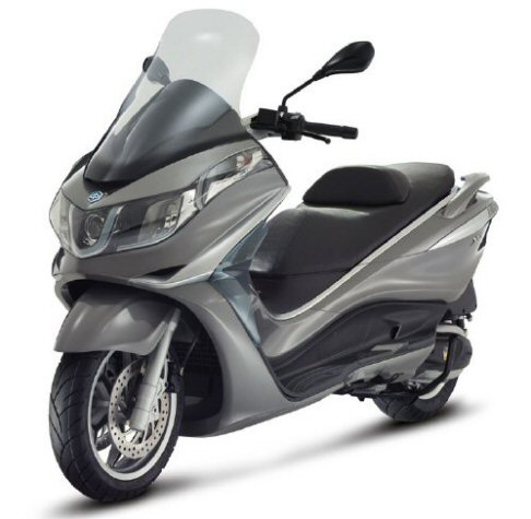 Piaggio - Le qualità del nuovo Piaggio X10 parlano chiaro e si affidano a linee moderne, sinuose e avvolgenti, studiate in galleria del vento, e ad una dotazione ricchissima.  width=