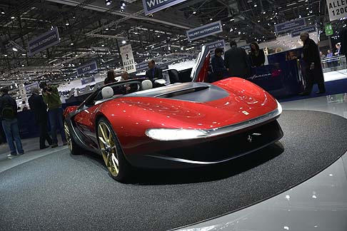 Pininfarina - Un omaggio speciale all’uomo che ha guidato l’atelier Pininfarina per 40 anni sfila al Salone di Ginevra nello stand dedicato, dove i riflettori sono puntati sulla Sergio Concept, che si sposa al marchio italiano più amato al mondo, la Ferrari. width=