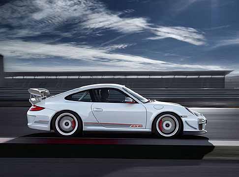 Porsche - Porsche 911 GT3 RS 4.0 laterale supecar width=