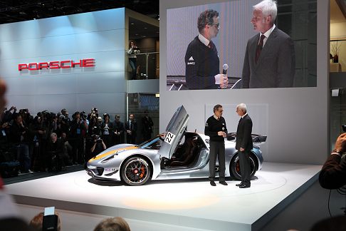 Porsche - Porsche 918 RSR coupé sportiva destinata alle competizioni width=