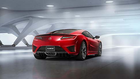 Honda - Honda presenterà la nuovissima NSX, supercar ibrida creata per offrire una nuova esperienza sportiva e in grado competere con le altre competitors della sua categoria.  width=