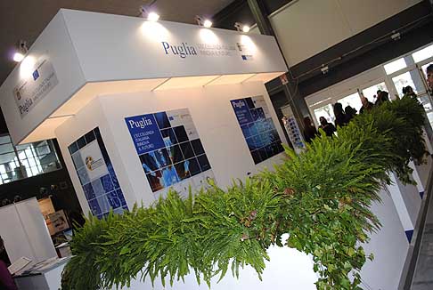 Smart City - Smau Bari 2012 la Puglia l´eccelenza Italiana innova il futuro stand width=