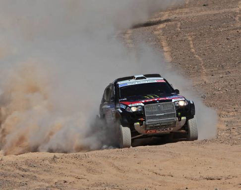 BMW - Rally Dakar 2011 tappa che collega Copiapo a Chilecito width=
