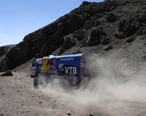 Kamaz - Dakar 2011camion 4326 Kamaz guidato da Eduard Niolaev width=