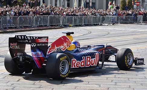 Red Bull - «a beautiful day» Mark Webber descrive la sua performance nella capitale dell’ auto italiana width=