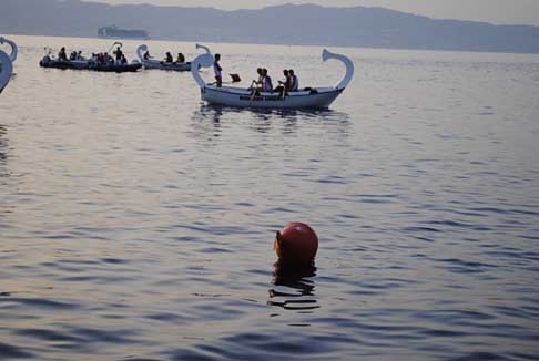 Reggio Calabria - Regata del Mediterraneo con l'equipaggio della regione Umbria giunta seconda al foto finish width=