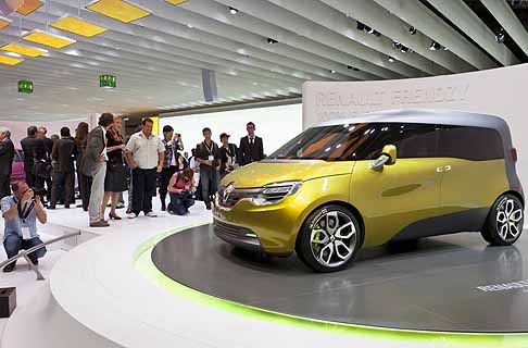 Renault - Renault Frendzy concept cars al Motor Show di Francoforte 2011 width=
