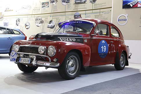 Volvo - E’ un anno memorabile il 2014, per Volvo, che celebra diversi anniversari che ricordano alcuni momenti importanti della sua storia.  width=