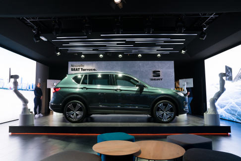 Seat - Flessibile, grazie alla possibilità di modulare lo spazio interno, Seat Tarraco risponde alle esigenze di versatilità del mercato