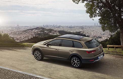 Seat - Stilisticamente, la vettura rappresenta un ulteriore passo in avanti rispetto agli ultimi modelli prodotti da Seat.  width=