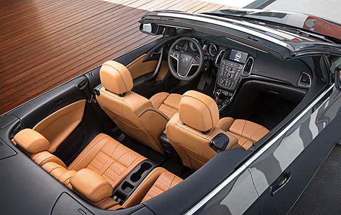 Opel - Rappresentano un’innovazione assoluta nel campo dell’automotive e sono destinati a rappresentare un elemento irrinunciabile nella scelta di una vettura. Si tratta dei nuovi sedili ergonomici che Opel offre sui modelli della nuova gamma. width=