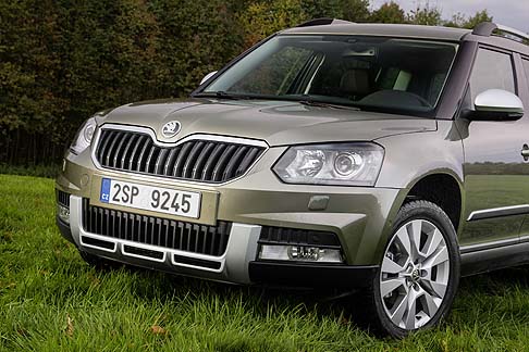 Skoda - Suv compatto tra i modelli più interessanti della gamma Skoda, il nuovo Yeti si propone in due versioni differenti, una più urbana (Yeti) e una dedicata alle esperienze offroad (Yeti Outdoor).  width=