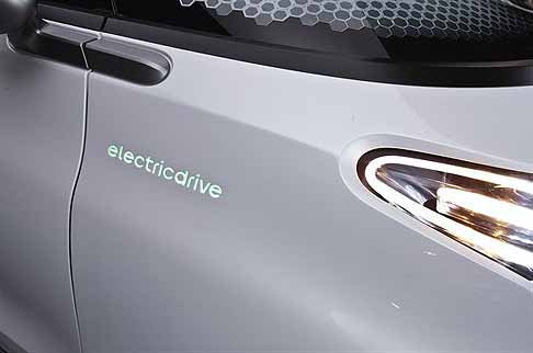 Smart - Smart Forspeed electric drive dettaglio esterno vettura width=