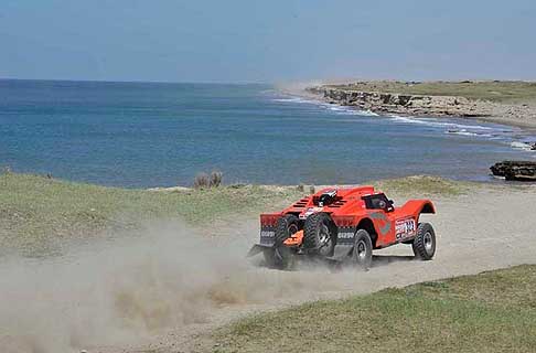 Yamaha - Dakar 2012 Smg Duggy con il duo Errandonea Bernard (AND) - Debron Arnaud (FRA) width=