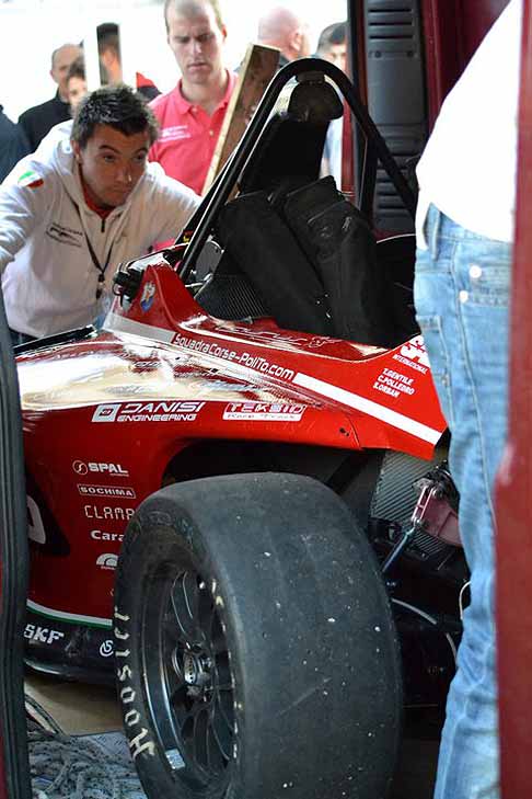 Red Bull - Squadra Corse Polito kart elettrica width=