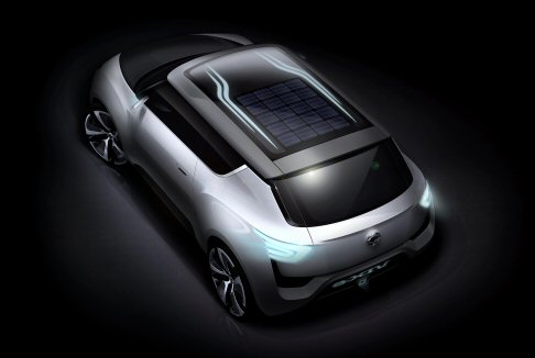 Ssangyong - Lungo 4.160 mm, largo 1.790 mm e alto 1.575 mm, con un passo di 2.600 mm, il veicolo offre un tetto in vetro che consente una visione panoramica, mentre i pannelli fotovoltaici generano energia a basso impatto ambientale. width=