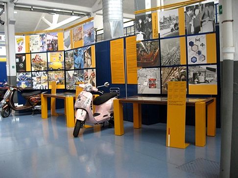 Piaggio - Museo della Piaggio width=