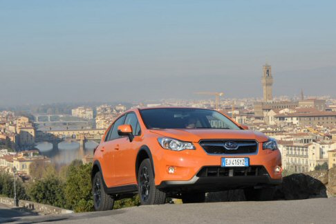 Subaru - Subaru XV, presentato ufficialmente nel recente Salone di Francoforte, non deluderà i suoi estimatori, per le sue doti estetiche e per le qualità meccaniche width=