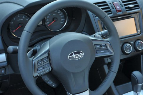 Subaru - Subaru XV ha previsto il lancio ufficiale in occasione del 21 e 22 gennaio 2012, in un Porte Aperte dedicato. Ma la vettura, per gli aspiranti possessori, è già ordinabile dal 19 dicembre 2011 width=