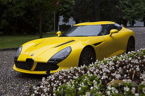 BMW - Nella lista delle candidate erano incluse la Subaru Viziv Concept, la Zagato Alfa Romeo TZ3 Stradale, la Touring Superleggera Alfa Romeo Disco Volante by Touring, la Infiniti Emerg-E, la McLaren P1, la Pininfarina Sergio e l’Aston Martin CC100. width=