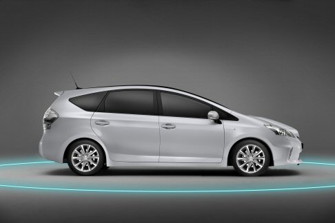 Toyota - I numeri parlano chiaro per il costruttore Toyota e il suo brand di riferimento Lexus, ai vertici del mercato globale per il segmento full hybrid, che tocca quota 4 milioni di vetture, con ben 423.000 veicoli commercializzati in Europa. width=