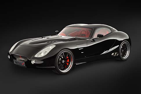 Trident - Trident propone il modello Iceni, la supercar a gasolio più veloce al mondo grazie ai suoi 306 km/h di velocità massima. width=