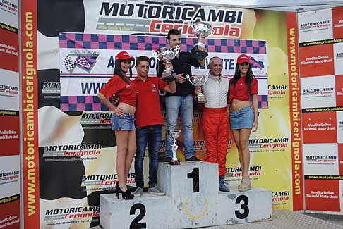Premiazione - Vinicitori categoria Sport e Formula al Challenger del Levante di Binetto width=