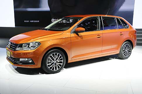 Volkswagen - La wagon utilizza la medesima piattaforma in uso sulla versione sedan di Santana, commercializzata nel 2012, ed è equipaggiata con un motore 1.4TSI accoppiato ad un cambio a sette rapporti.  width=