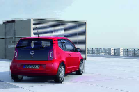 Volkswagen - Volkswagen Up! posteriore vettura width=