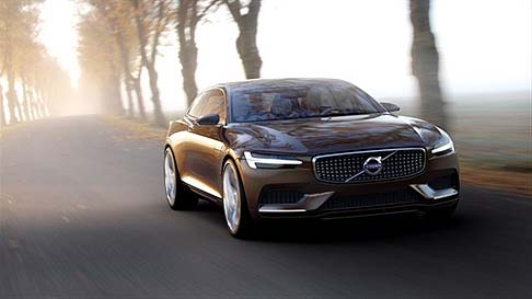 Volvo - Concept che anticipa il nuovo corso di stile del brand Volvo, la Volvo Concept Estate presenta criteri di design e tecnologici che saranno impiegati nei modelli futuri della gamma.  width=