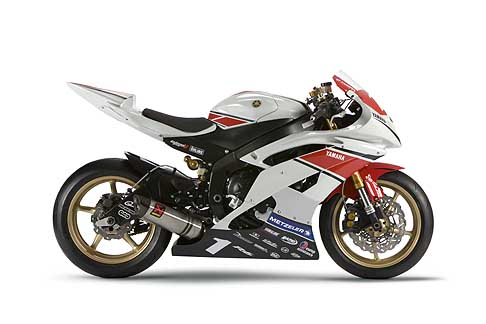 Yamaha - Nuova Moto Yamaha R6 2012 laterale width=