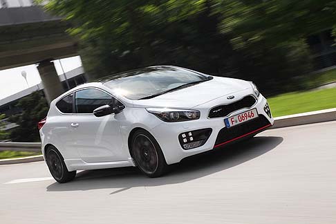 Kia pro_cee’d GT first edition