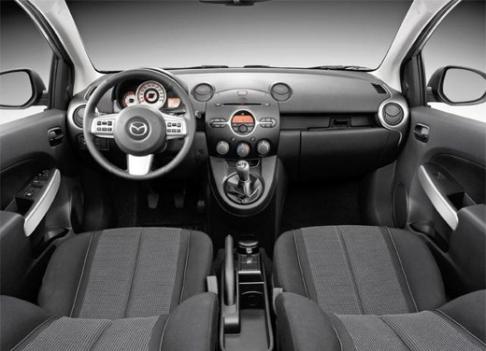 Mazda 2 2008