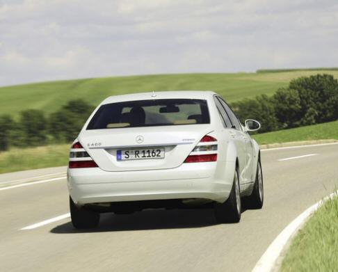 Mercedes-Benz S400 Blue Hybrid