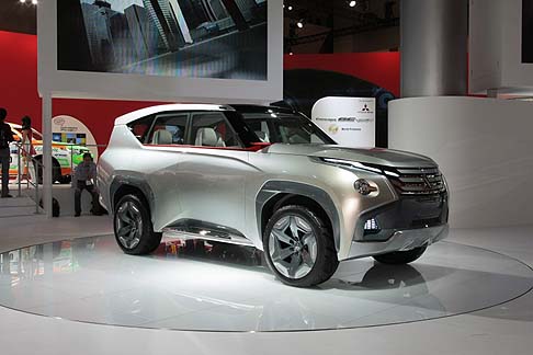 Mitsubishi GC-PHEV Concept