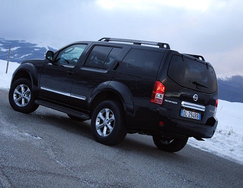 Nissan Pathfinder Platinum