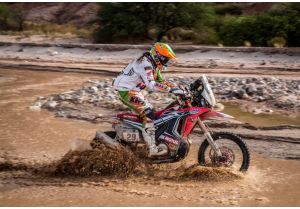 Dakar 2015, 12^ tappa: vince il debuttante Price e per i quad ancora Declerck Dakar 2015, 12^ tappa: vince il debuttante Price e per i quad ancora Declerck