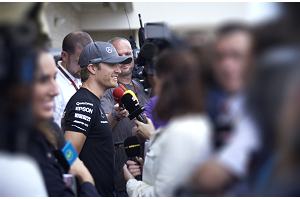 Sul circuito di Abu Dhabi, Rosberg trionfa. Ma è questa la F1 che vogliamo?