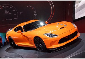 SRT Viper TA è la Dodge estrema SRT Viper TA è la Dodge estrema