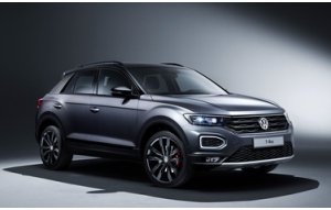 Volkswagen T-Roc, lasciati aggredire dal «look black»
