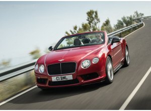 Bentley Continental GT V8 S, l´esclusività sfila a Francoforte 
