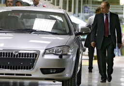 Russia: grave crisi per il settore import delle auto usate Russia: grave crisi per il settore import delle auto usate