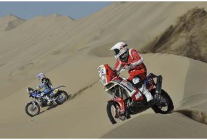 Dakar 2013: Lopez per le moto, Al-Attiyah per le auto Dakar 2013: Lopez per le moto, Al-Attiyah per le auto