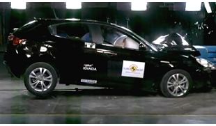Alfa Romeo Giulietta: il crash test Euro NCAP le ha assegnato le cinque stelle Alfa Romeo Giulietta: il crash test Euro NCAP le ha assegnato le cinque stelle