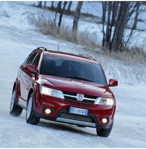 Fiat Freemont 4WD: sicurezza e libertà in primo piano Fiat Freemont 4WD: sicurezza e libertà in primo piano